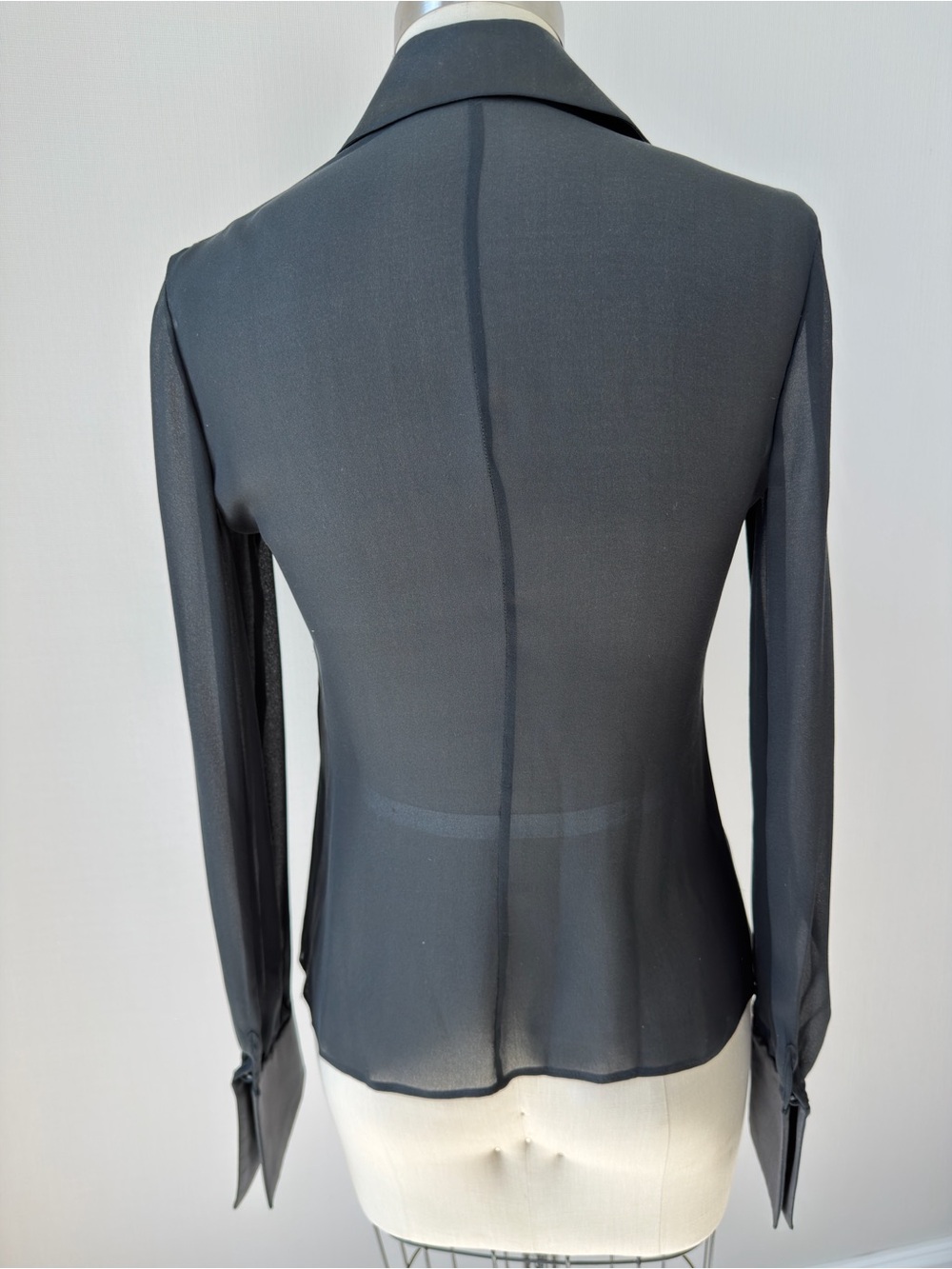 Valentino Couture Black Silk Chiffon Floral Button Blouse Size 4 - Picture 5 of 16